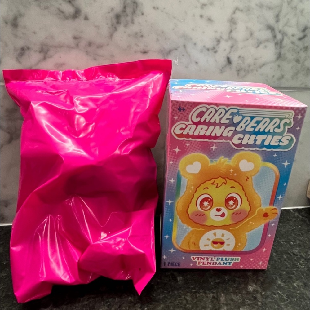BEDTIME Sealed Bag Care Bears Caring Cuties Blind Box pendant / keychain NEW